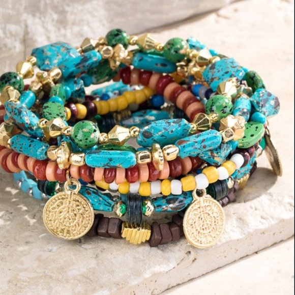 New multi color beaded braceket - Picture 2 of 3